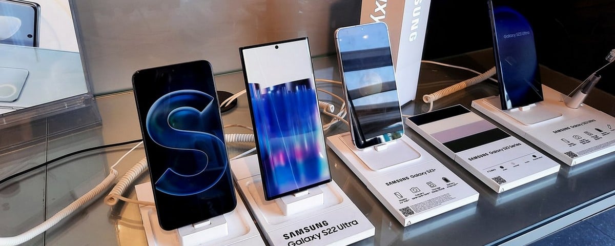 Le groupe Samsung est un conglomérat manufacturier multinational sud-coréen dont le siège se trouve à Samsung Digital Cit